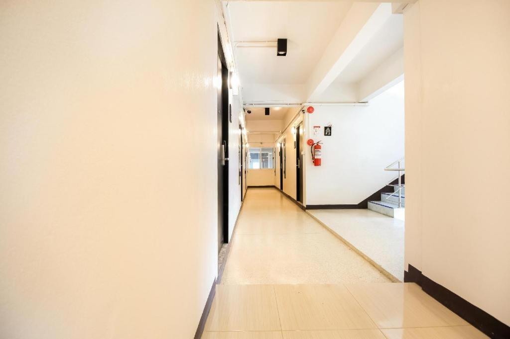 Kailub Rooms Hotel Bangkok Kültér fotó